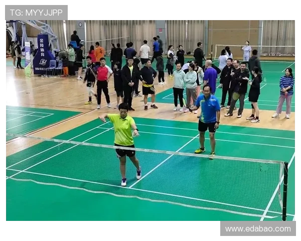 全国锦标赛回顾:上海羽毛球队展现卓越团队协作精神与实力 全国锦标赛回顾:上海羽毛球队展现卓越团队协作精神与实力