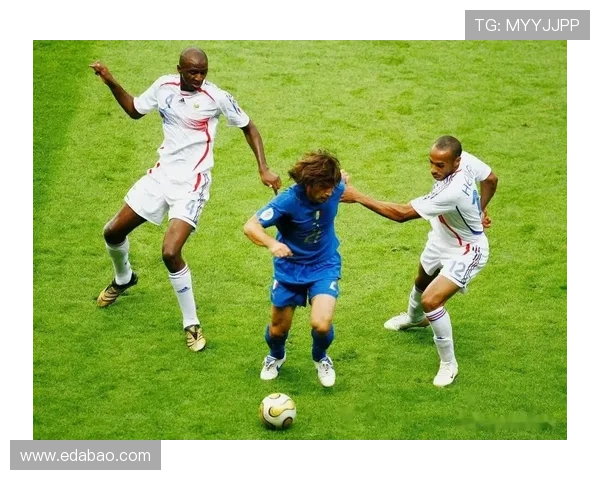 全球足球明星球员收入揭秘：谁是收入最高的球员及其背后的故事