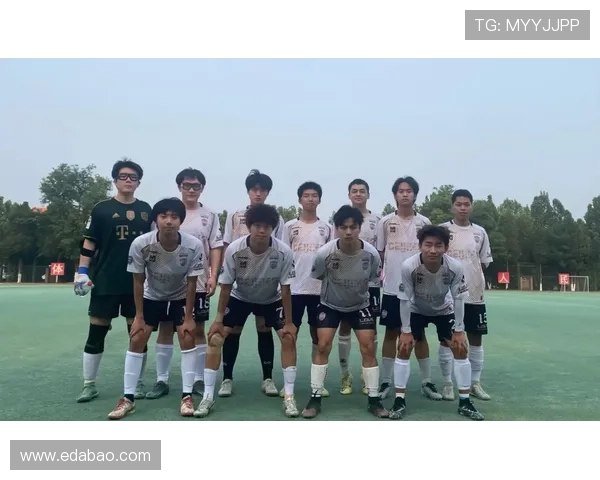 足球明星的成长之路：他们在场外学习什么才能更出色