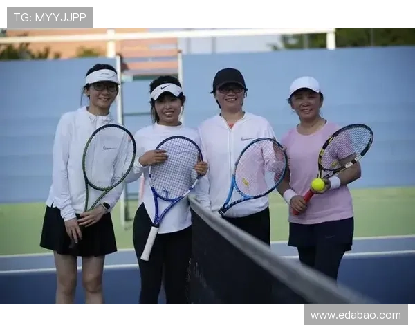 网球团队协作实力大比拼上海网球队荣获第三名佳绩 网球团队协作实力大比拼上海网球队荣获第三名佳绩